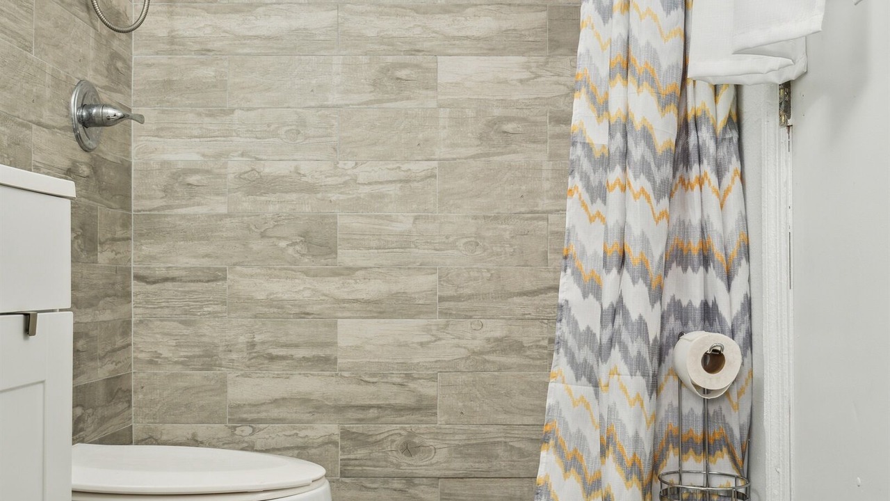 Photo of Bathroom in Cedar Hills