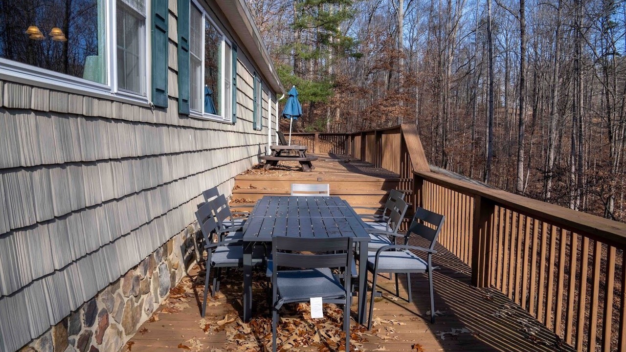 Photo of Outdoor in Goodview