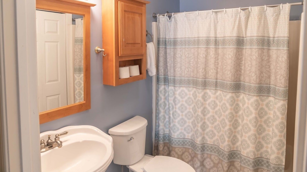 Photo of Bathroom in Goodview