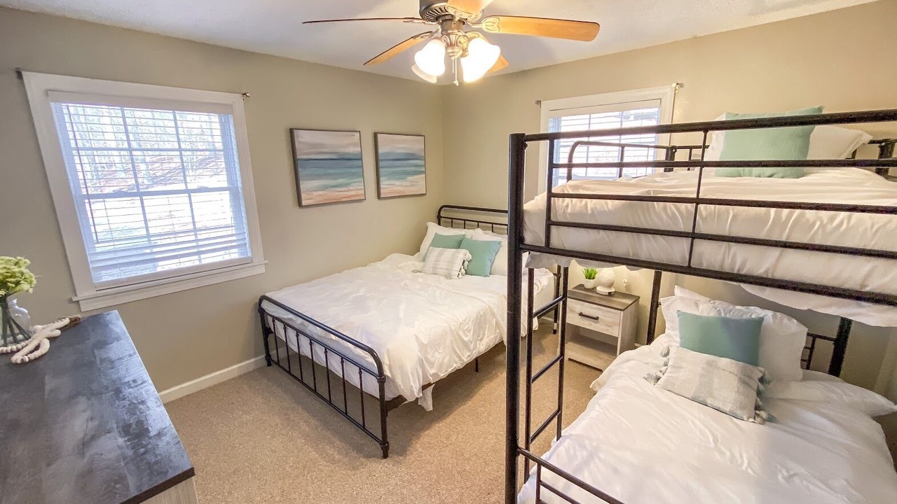 Photo of Bedroom in Goodview