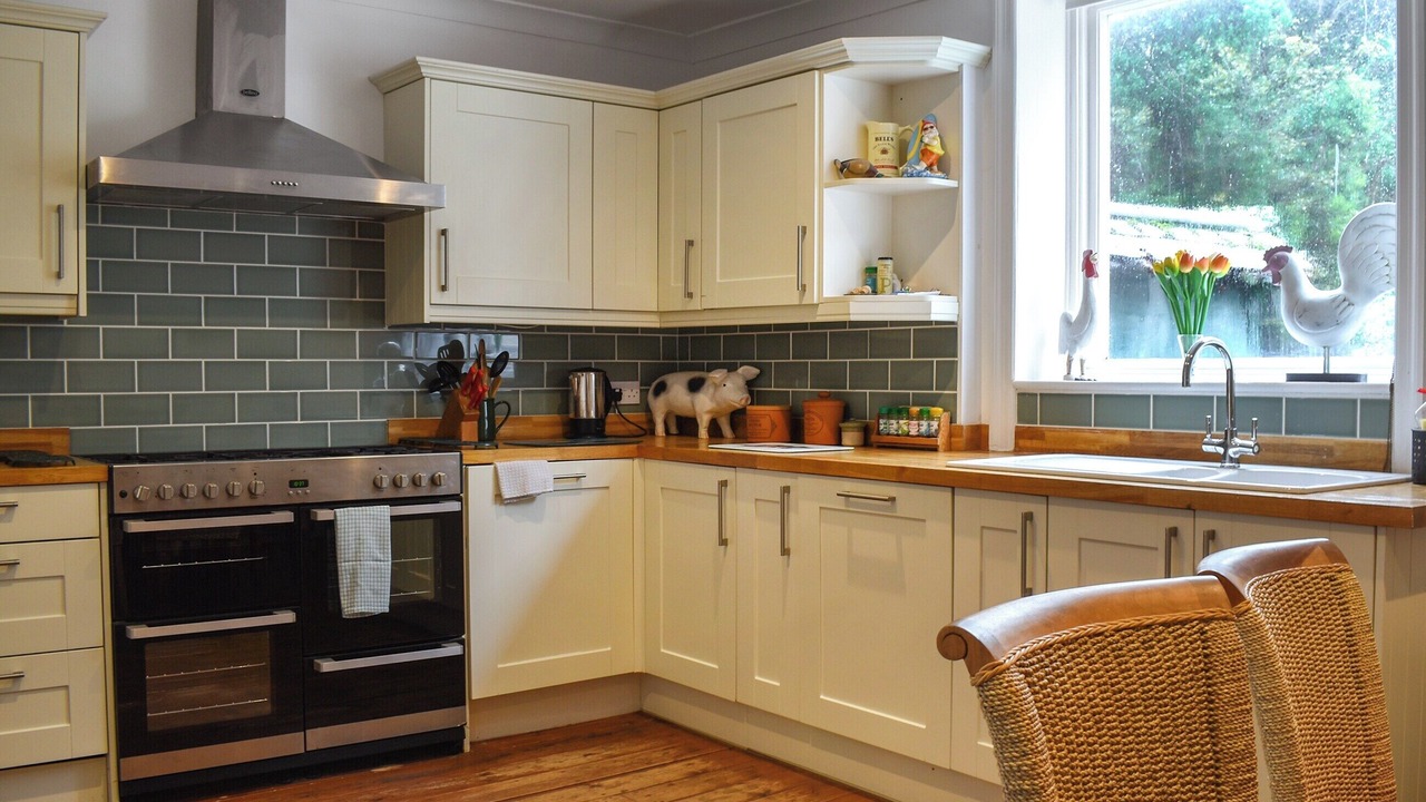 Photo of Others in Deal