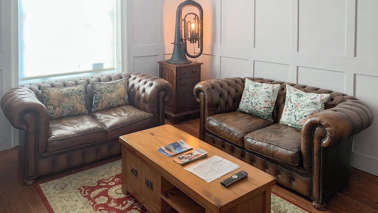 Photo of Others in Deal