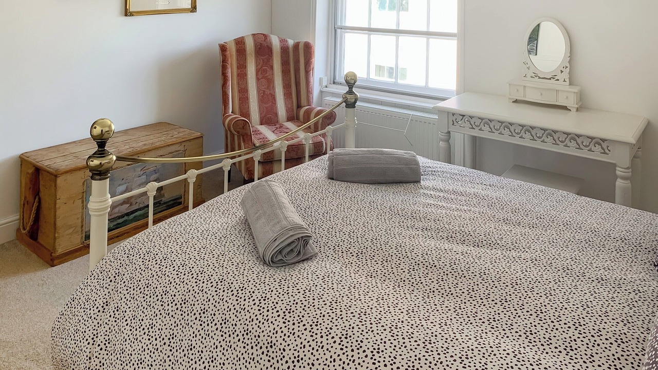 Photo of Others in Deal