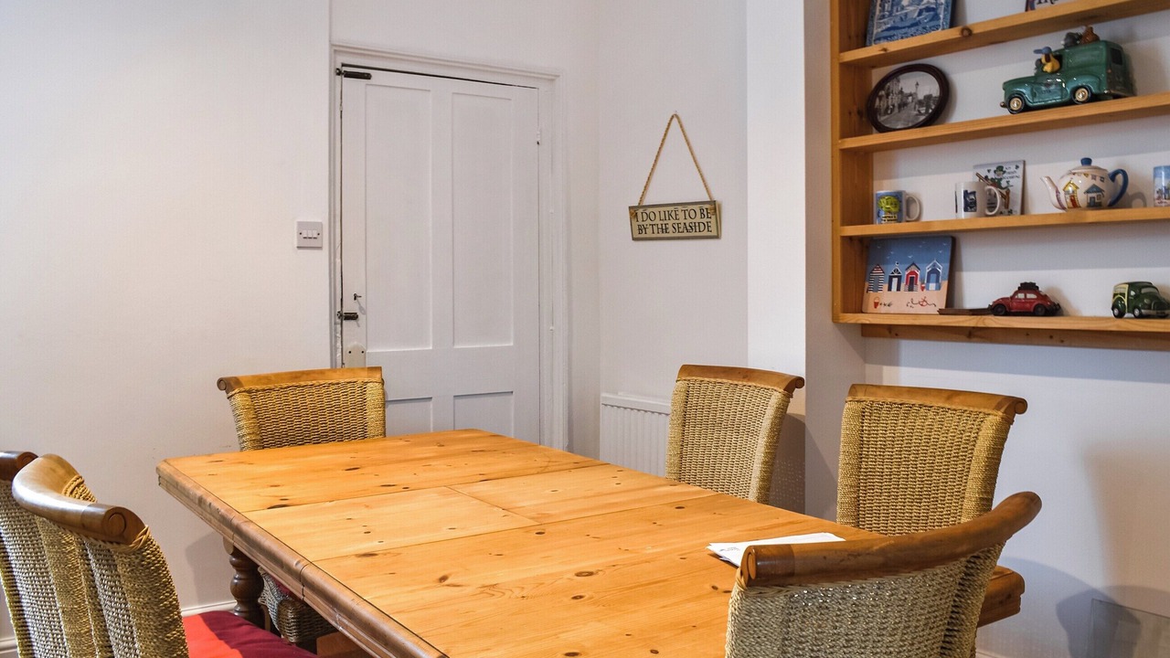 Photo of Others in Deal