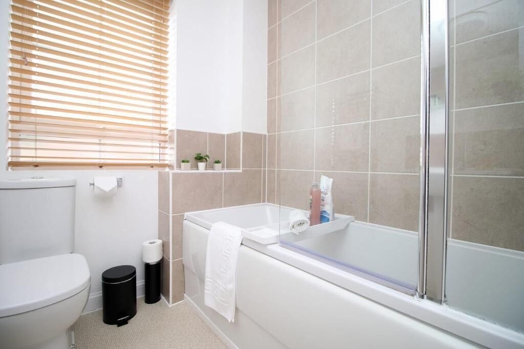 Photo of Bathroom in Graig