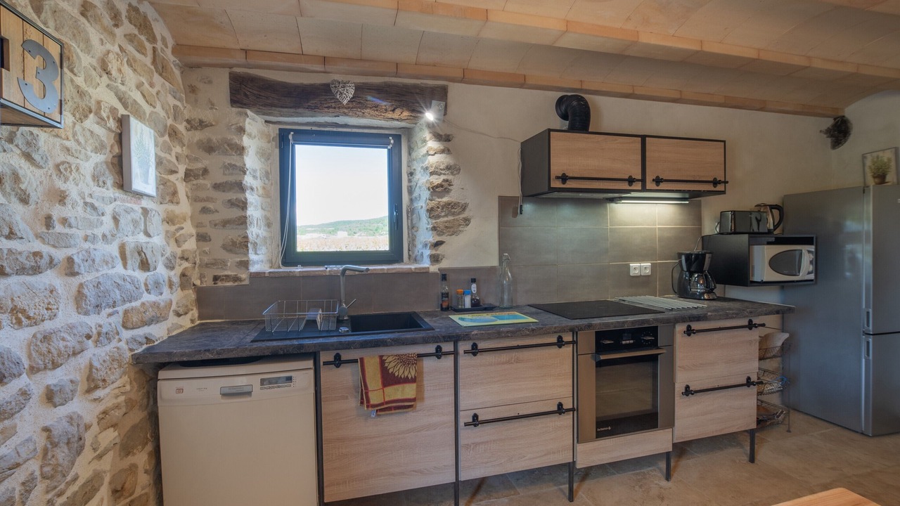 Photo of Kitchen in Saint-Sauveur-de-Cruzieres