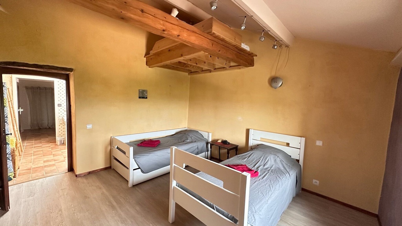 Photo of Bedroom in Courry