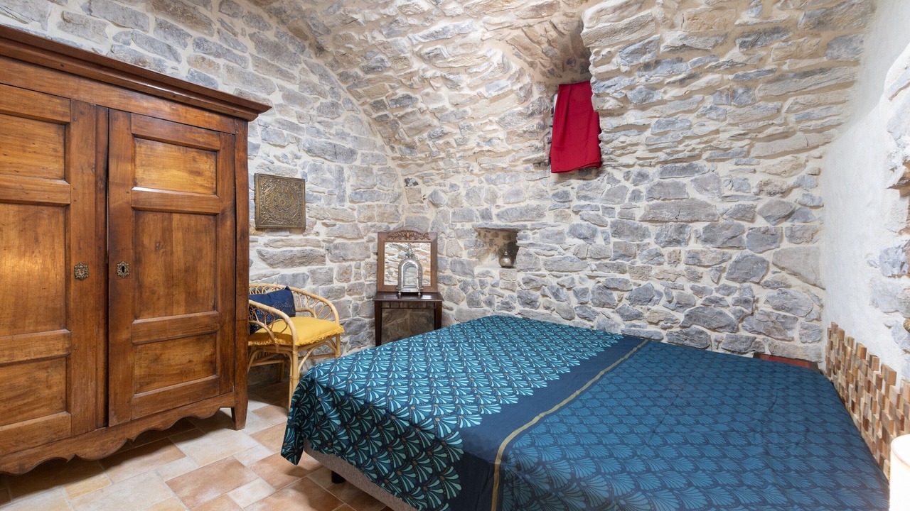 Photo of Bedroom in Courry