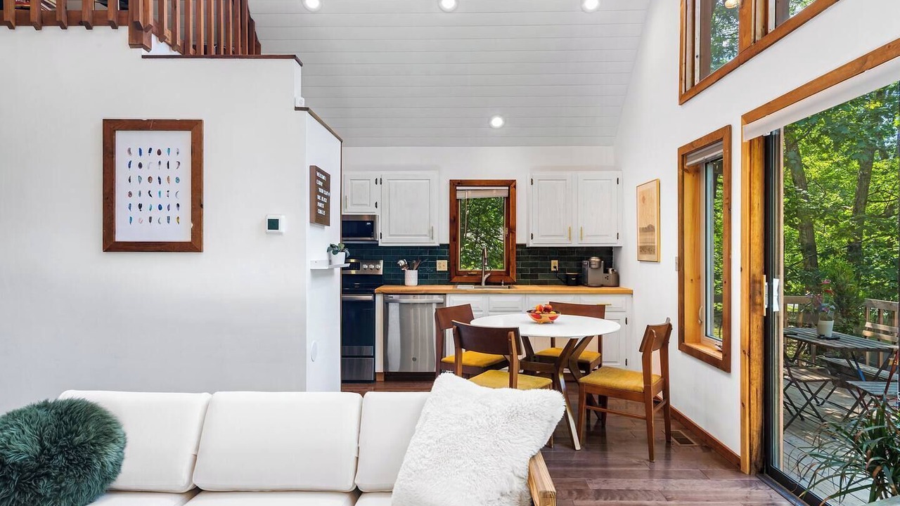 Photo of Bedroom in East Stroudsburg