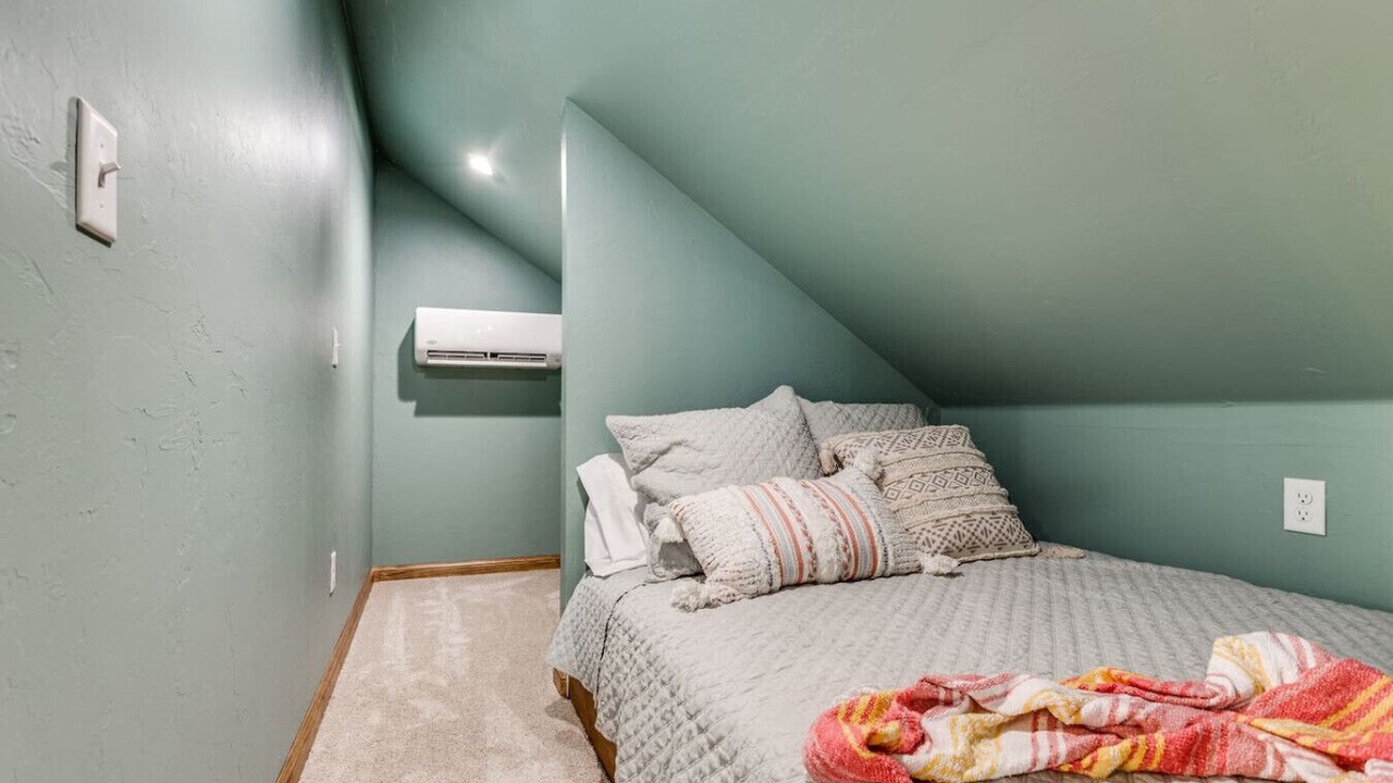 Photo of Bedroom in Oklahoma County