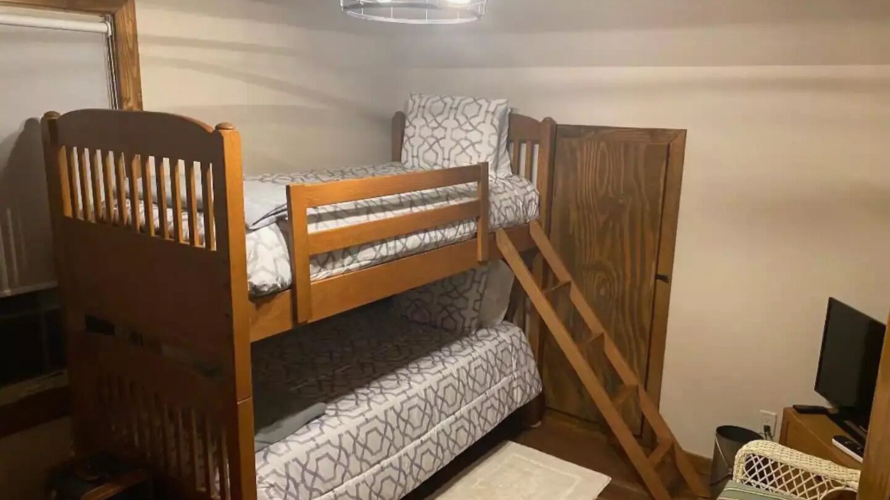Photo of Bedroom in Mount Ida