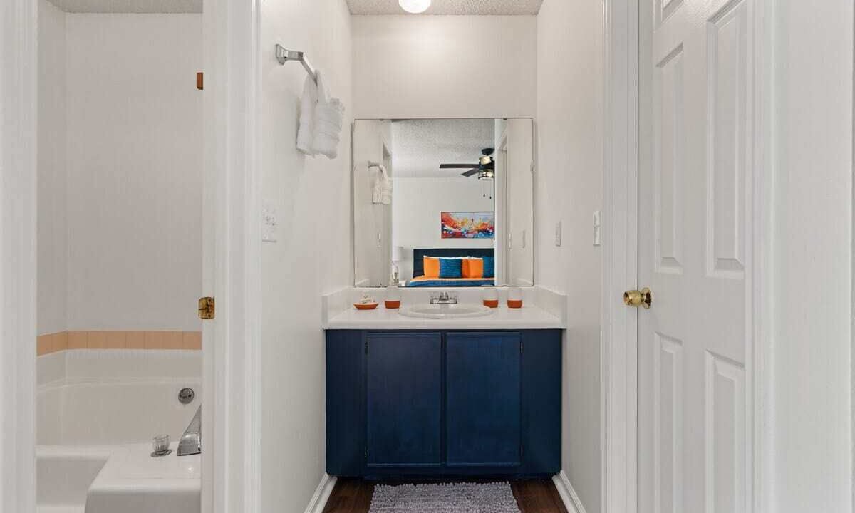 Photo of Bathroom in Kingsland