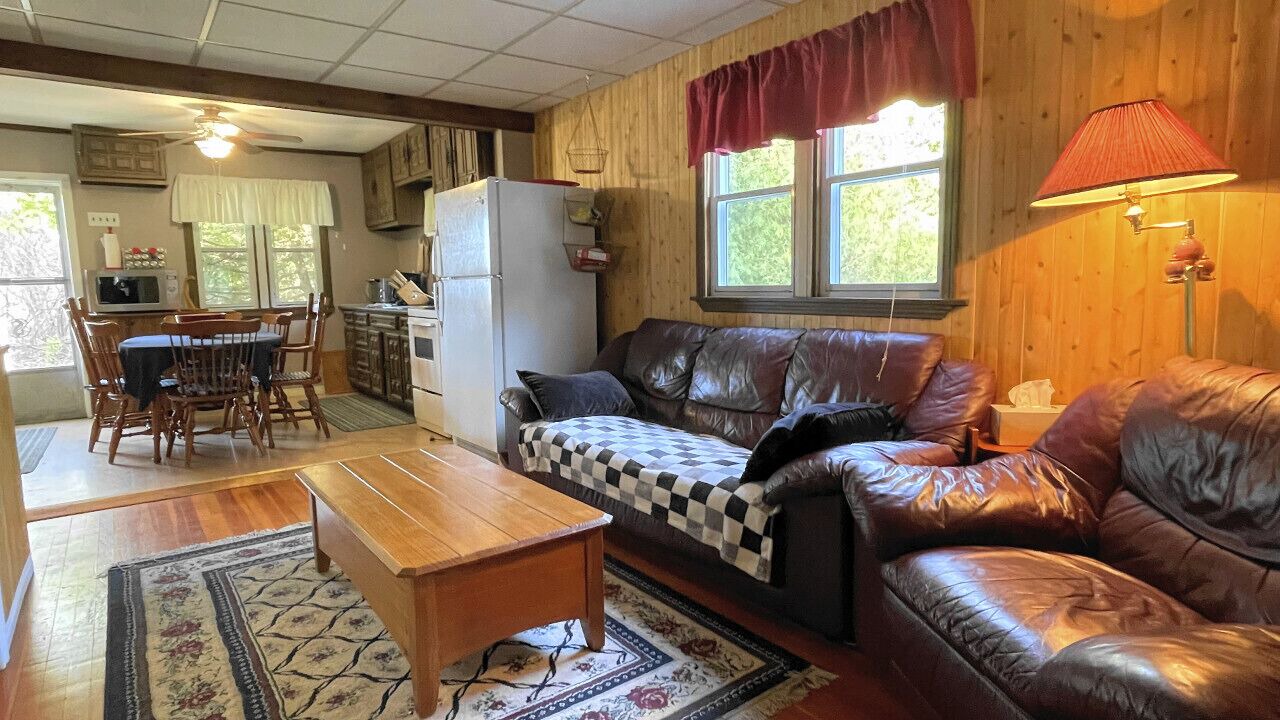 Photo of Livingroom in Lakefield