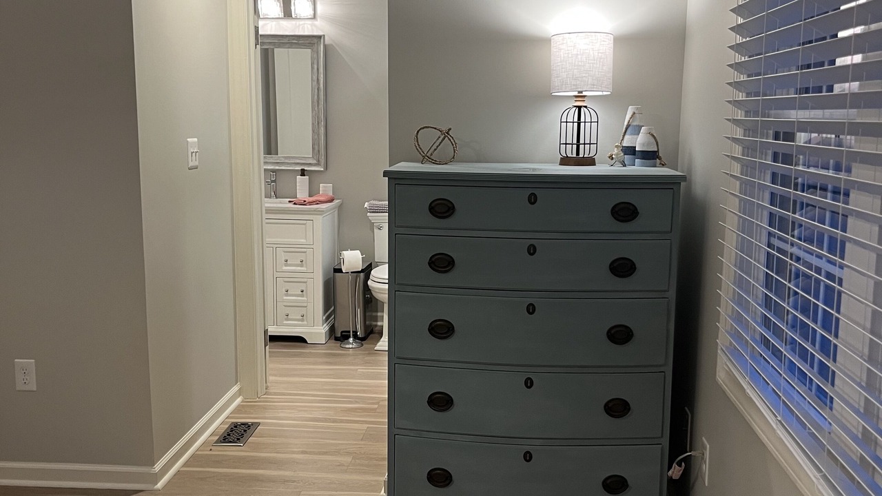 Photo of Bathroom in Avenue