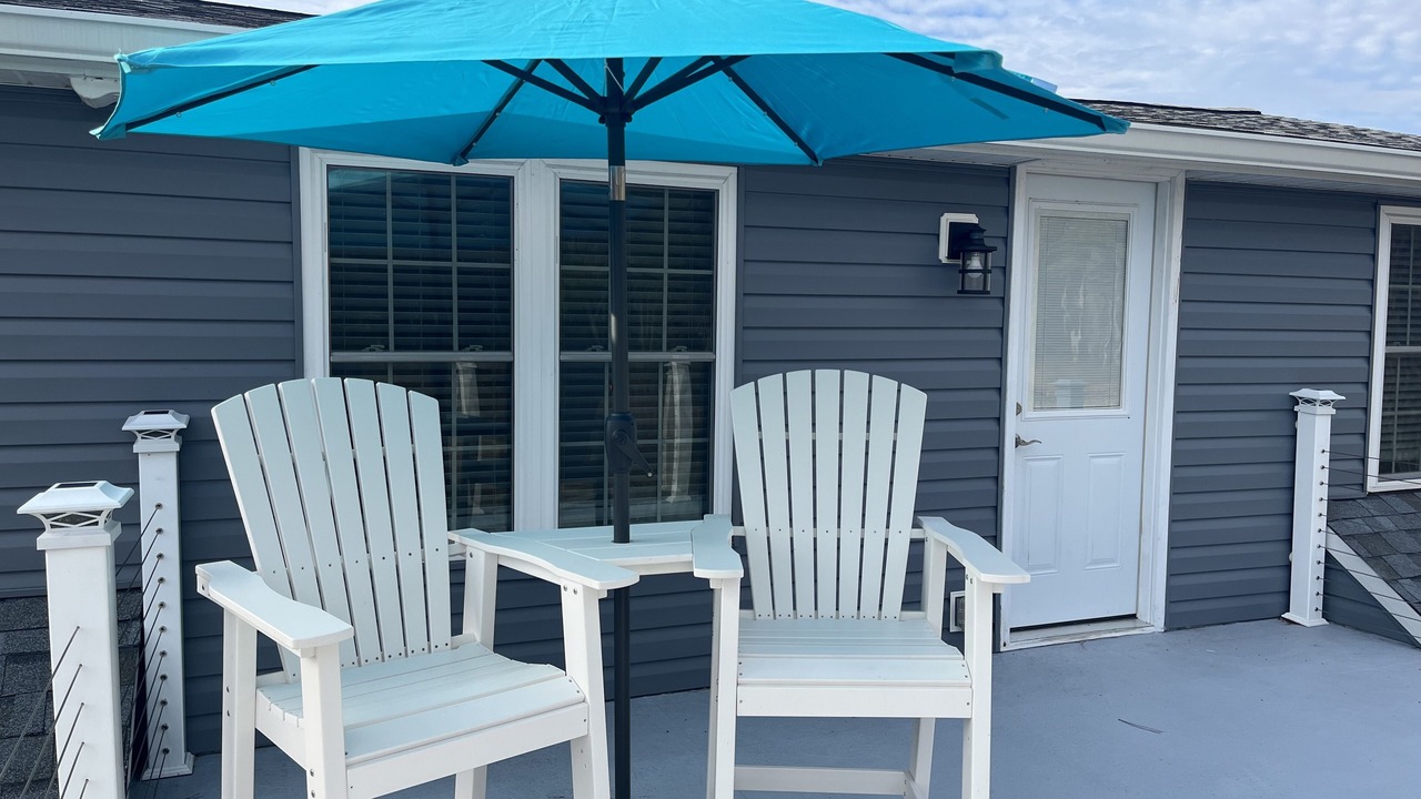 Photo of Others in Avenue