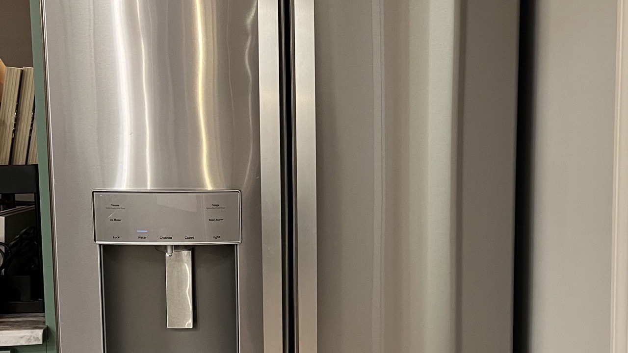 Photo of Others in Avenue