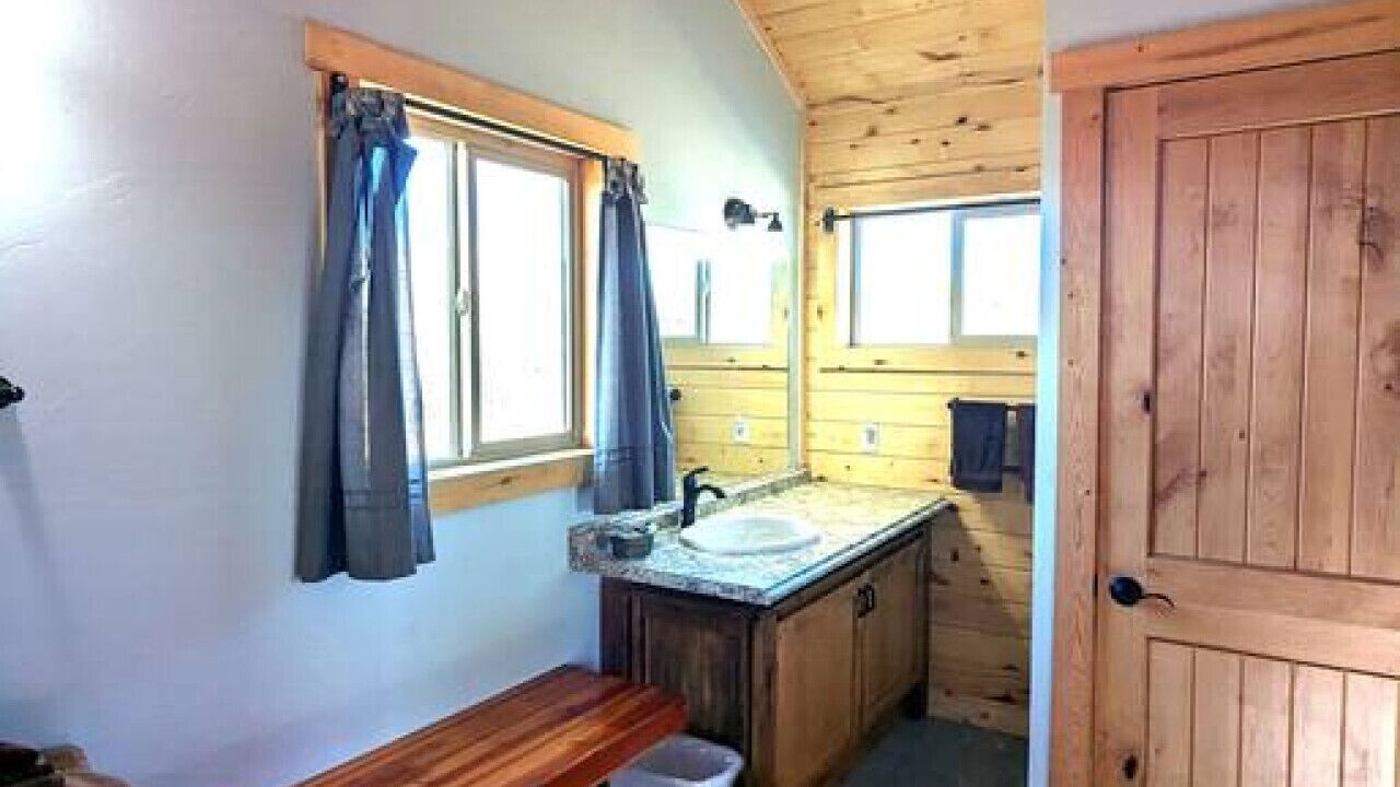 Photo of Bathroom in La Sal