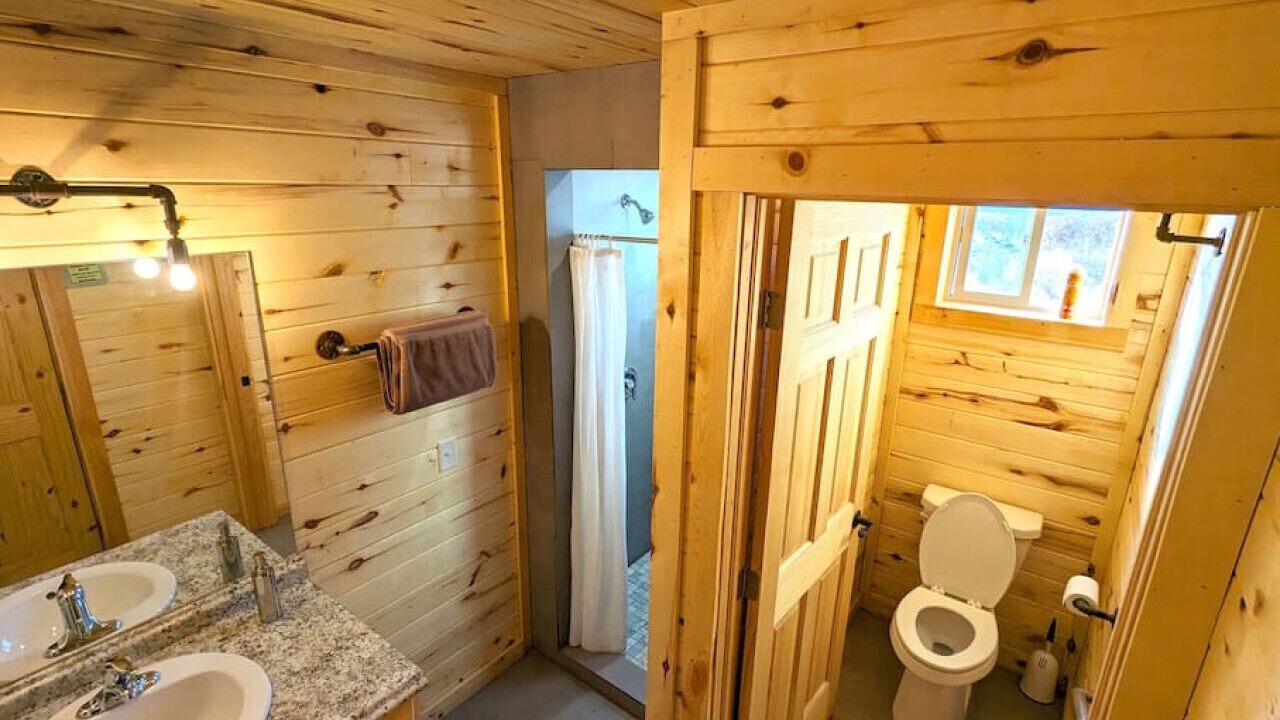 Photo of Bathroom in La Sal