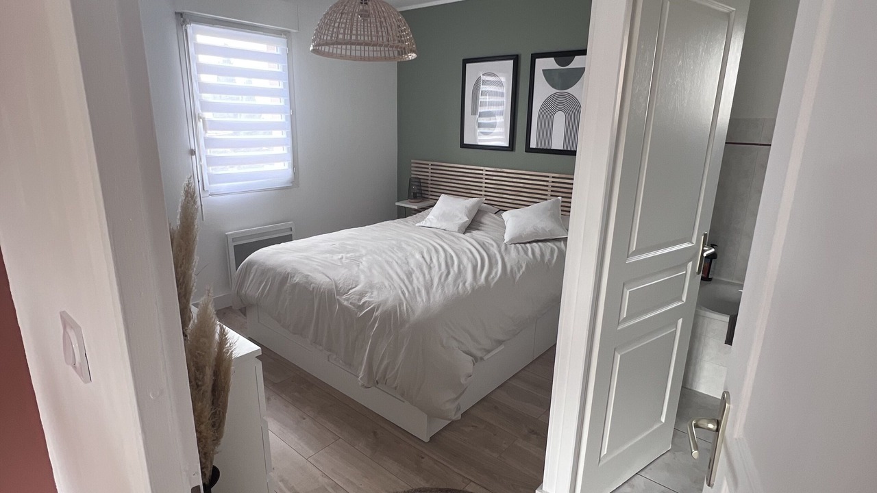 Photo of Bedroom in Fonbeauzard