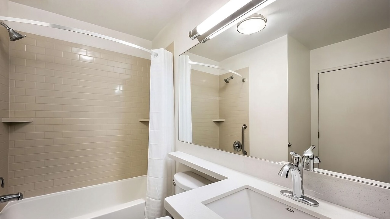 Photo of Bathroom in Warrenville