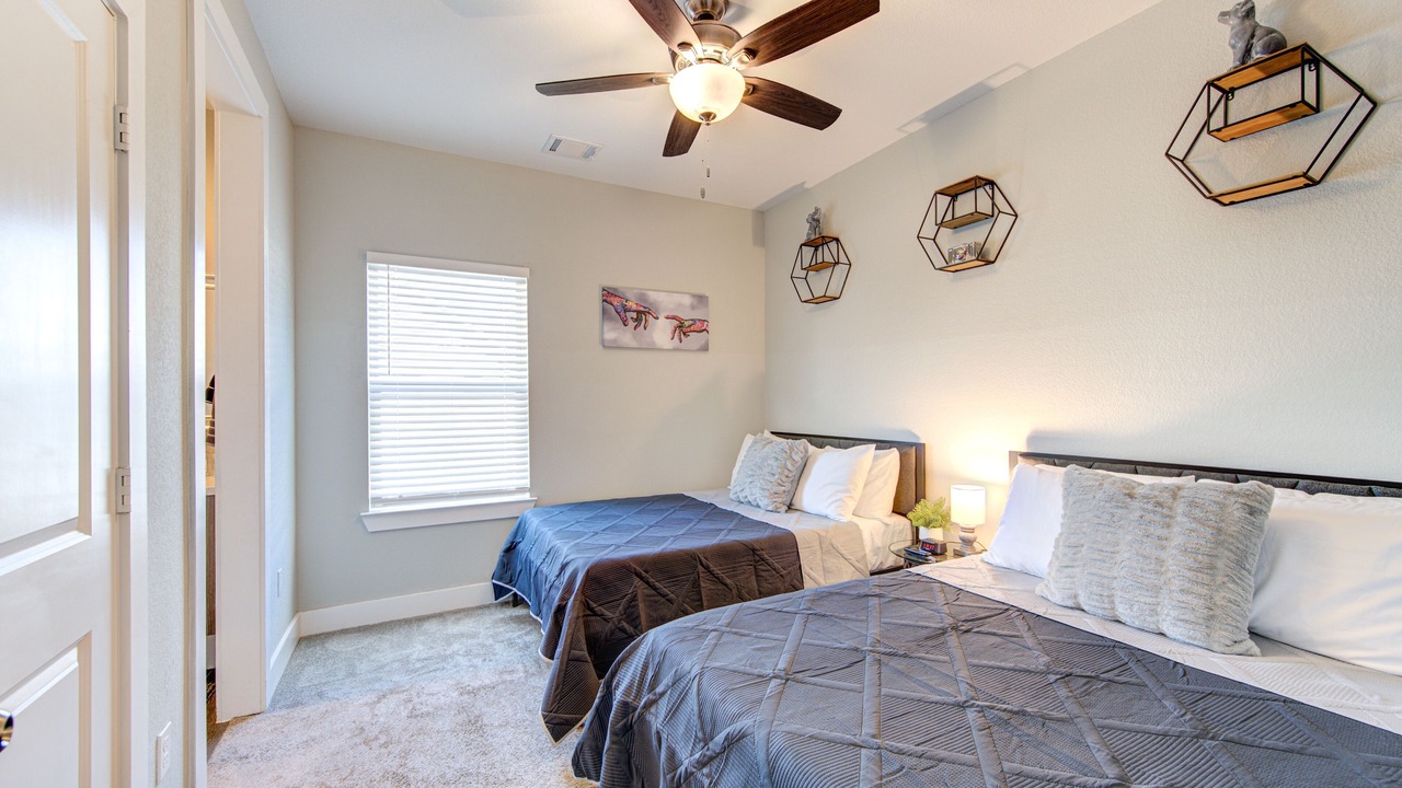 Photo of Bedroom in Northside