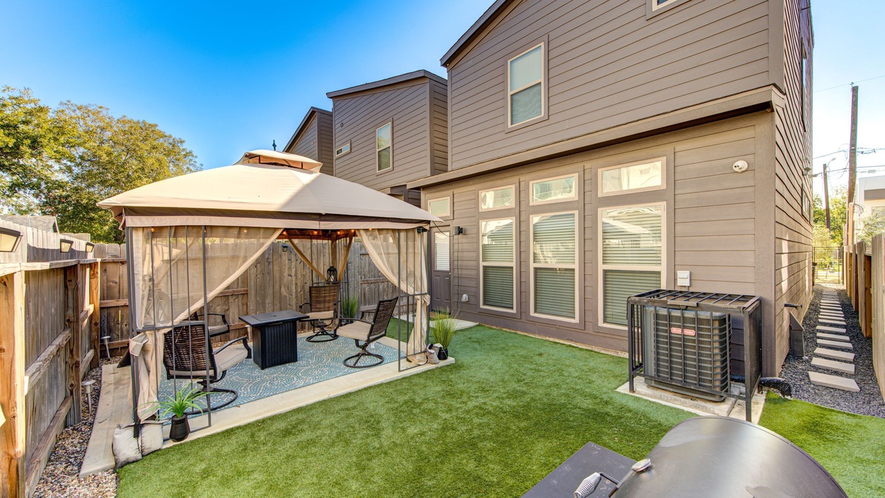 Photo of Patio Balcony in Northside