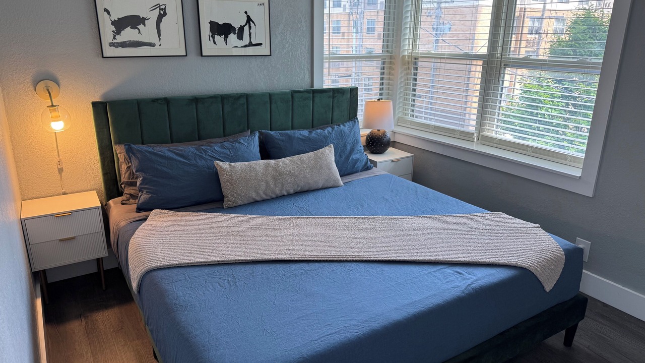 Photo of Bedroom in Country Club Plaza Area