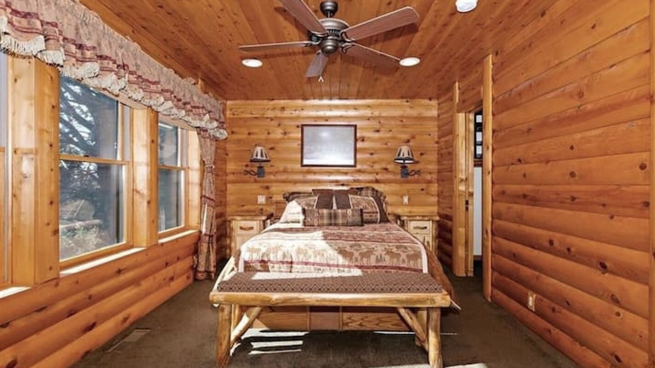 Photo of Bedroom in Whispering Forest
