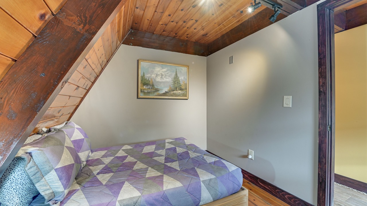 Photo of Others in Hunter