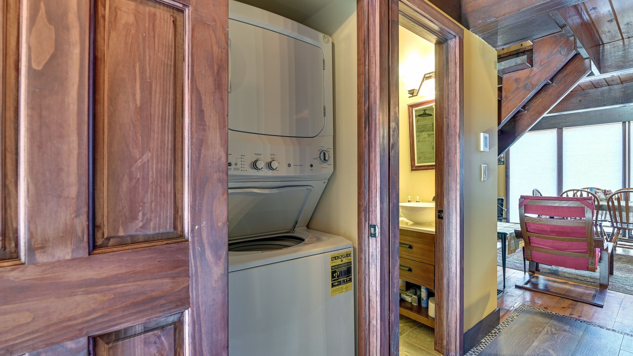 Photo of Others in Hunter