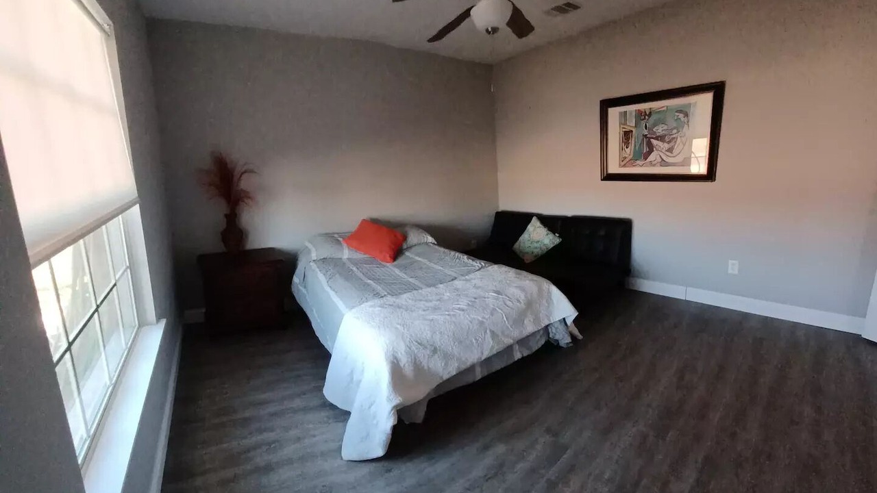 Photo of Bedroom in Weatherford