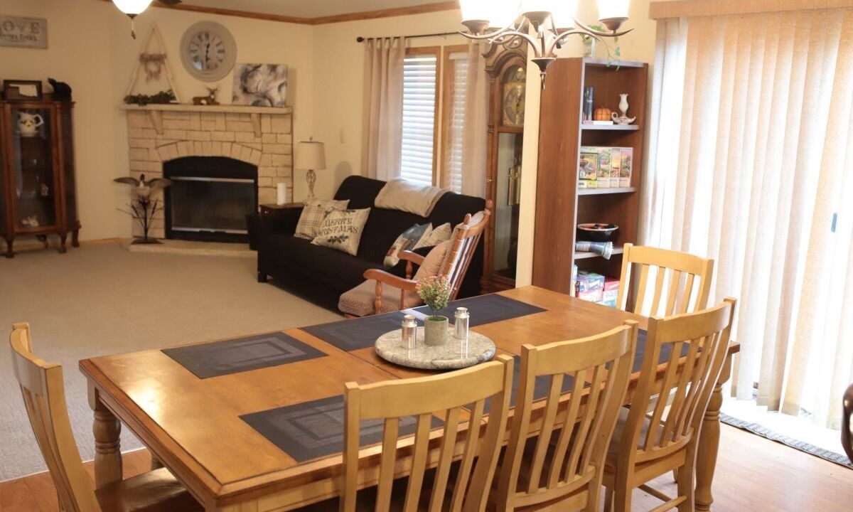 Photo of Livingroom in Oologah
