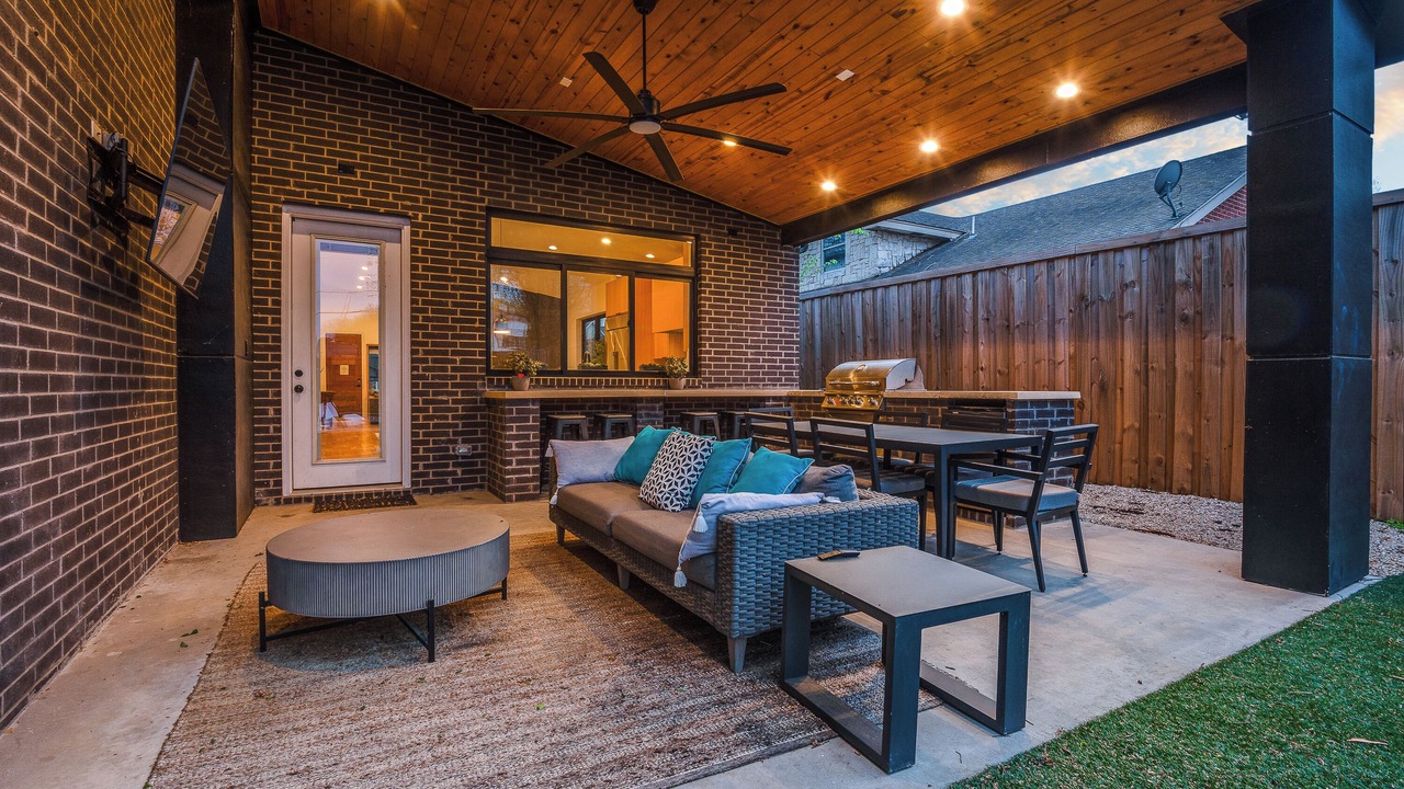 Photo of Outdoor in Lower Greenville