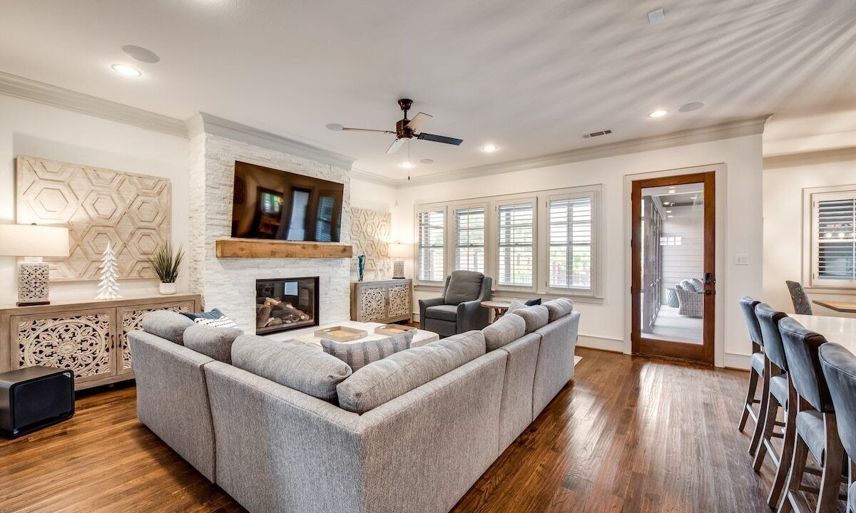 Photo of Livingroom in Lower Greenville