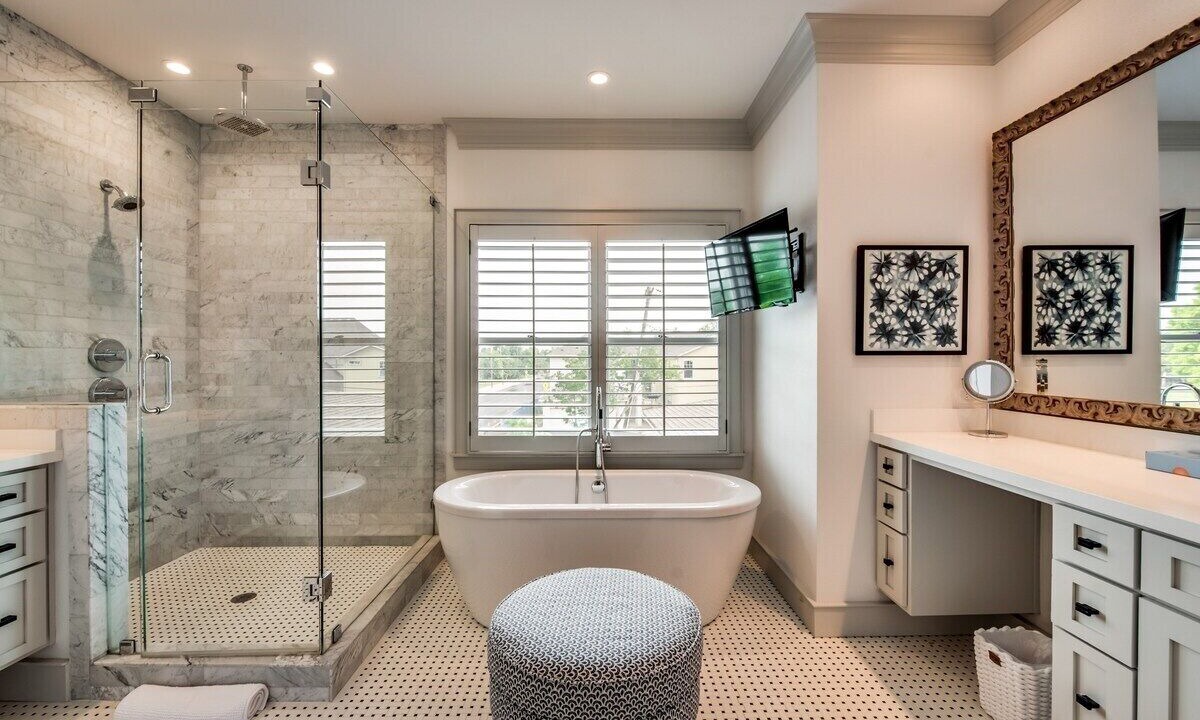 Photo of Bathroom in Lower Greenville