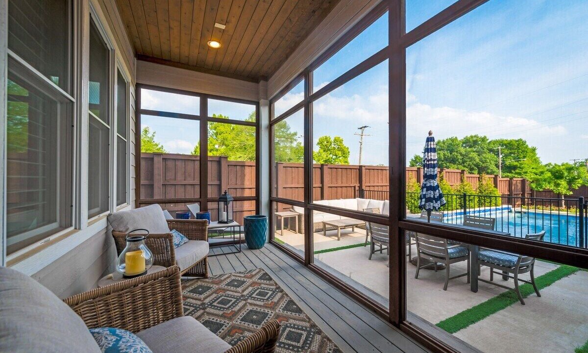 Photo of Livingroom in Lower Greenville