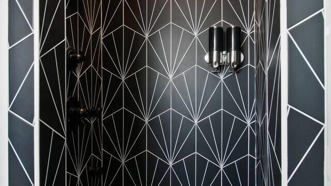 Photo of Bathroom in Tulane - Gravier