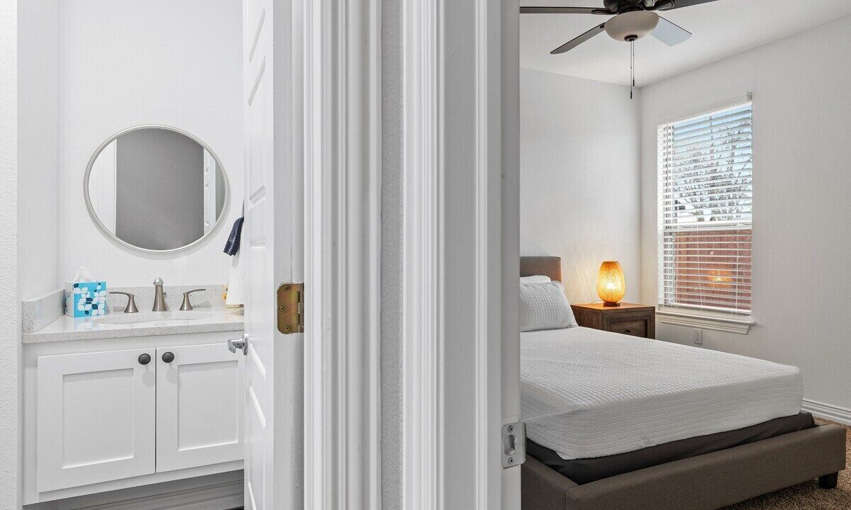 Photo of Bedroom in South Arlington