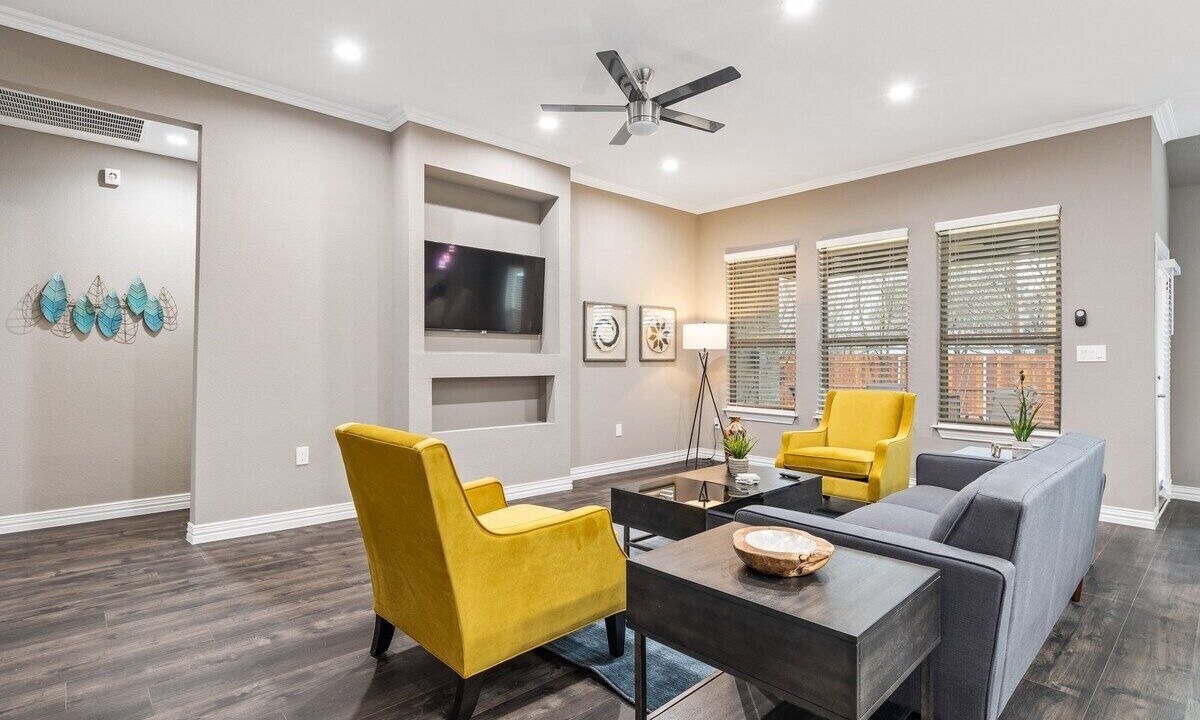 Photo of Livingroom in South Arlington
