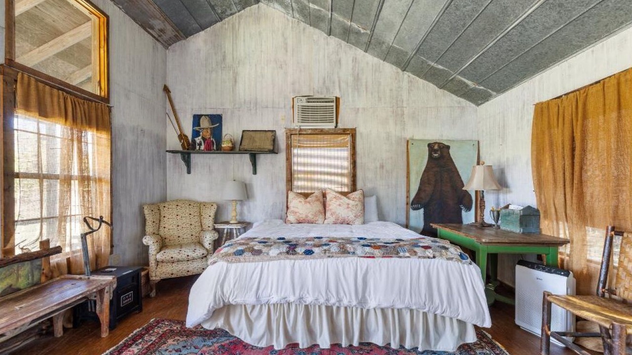 Photo of Bedroom in Warrenton