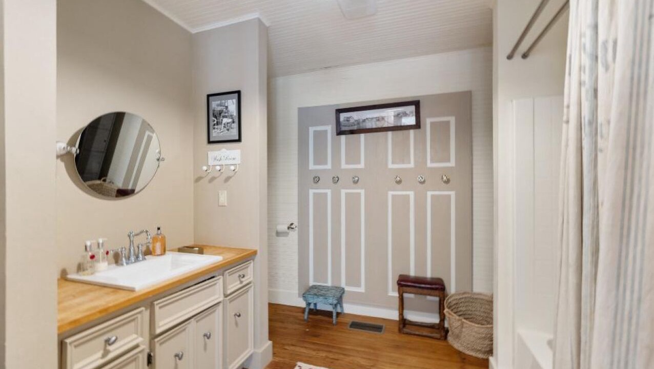 Photo of Bathroom in Warrenton