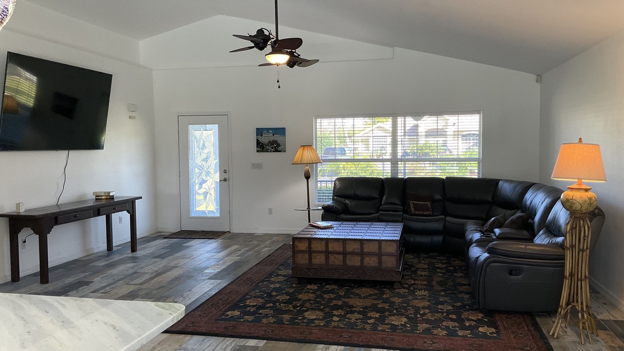 Photo of Livingroom in Sun 'N Lake