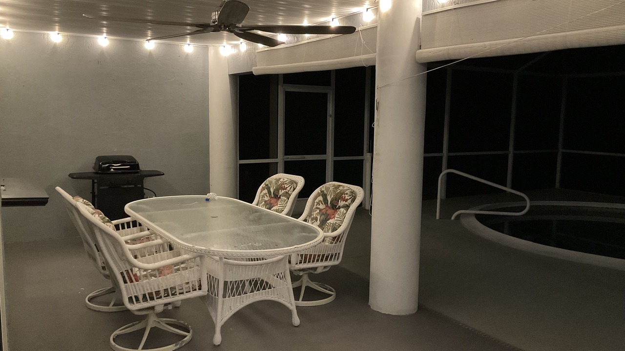 Photo of Outdoor in Sun 'N Lake