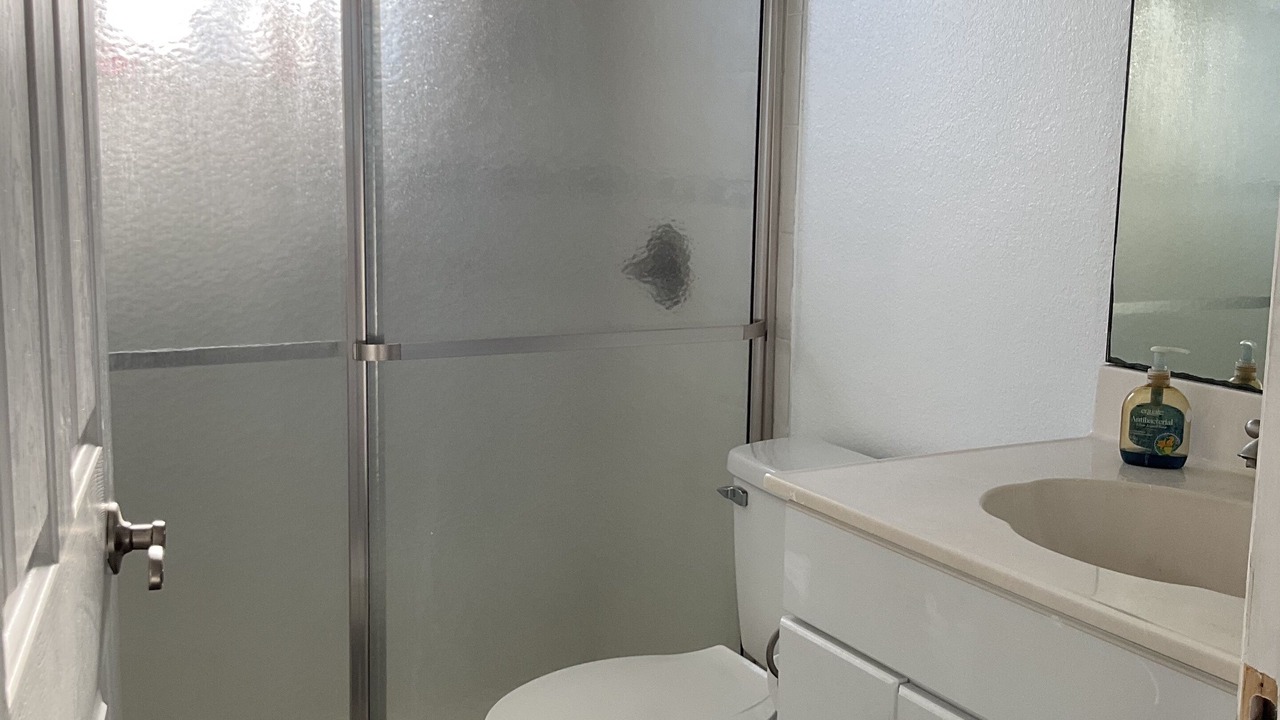 Photo of Bathroom in Sun 'N Lake
