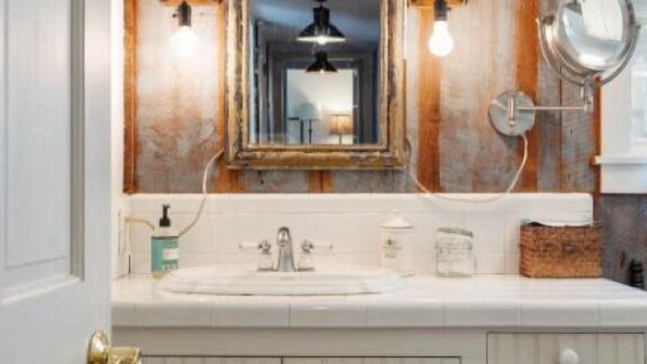 Photo of Bathroom in Warrenton