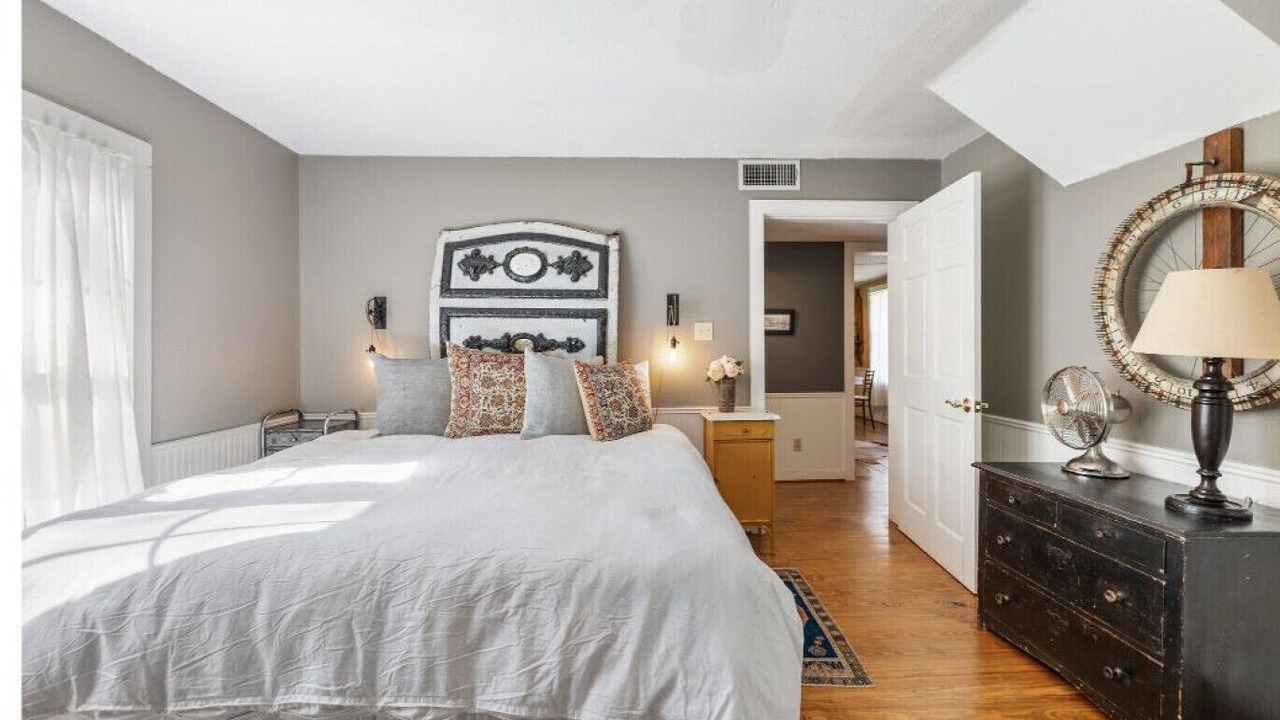 Photo of Bedroom in Warrenton