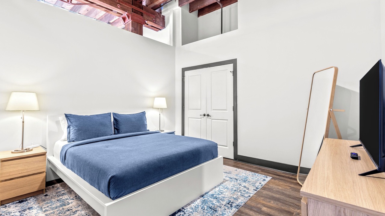 Photo of Bedroom in Downtown St. Louis