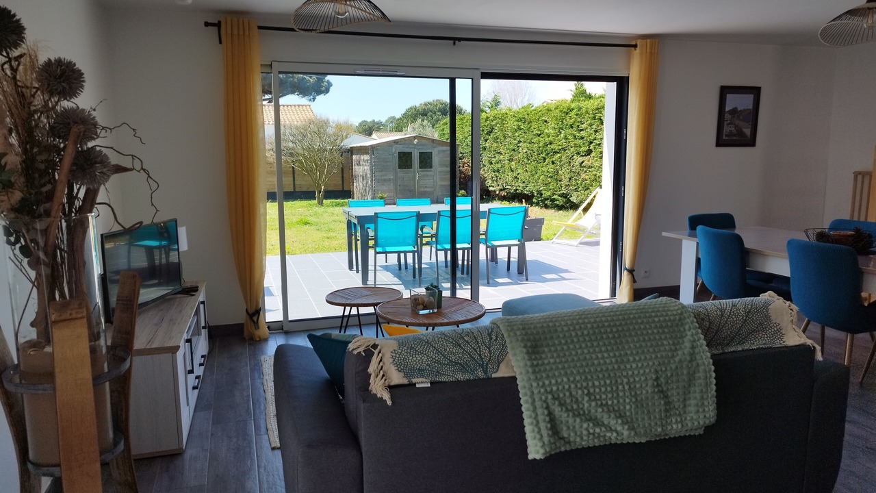 Photo of Livingroom in Le Grand-Village-Plage