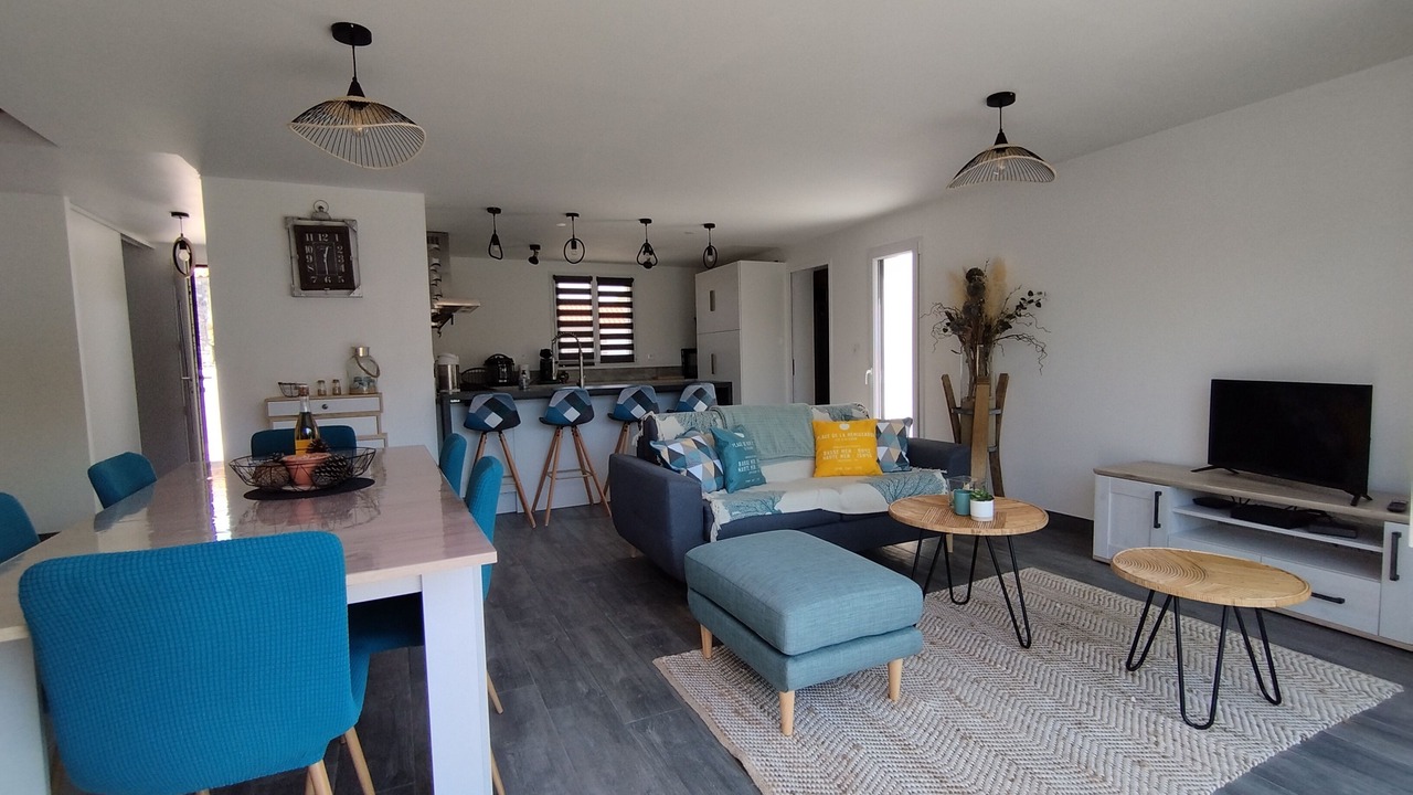 Photo of Livingroom in Le Grand-Village-Plage