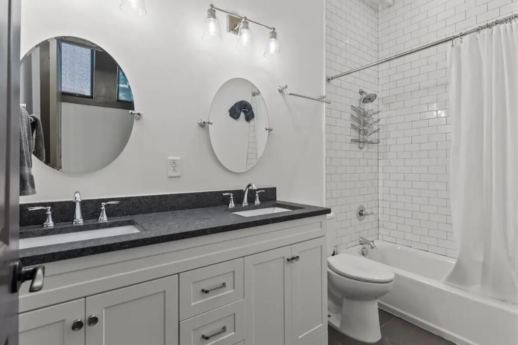 Photo of Bathroom in Downtown St. Louis